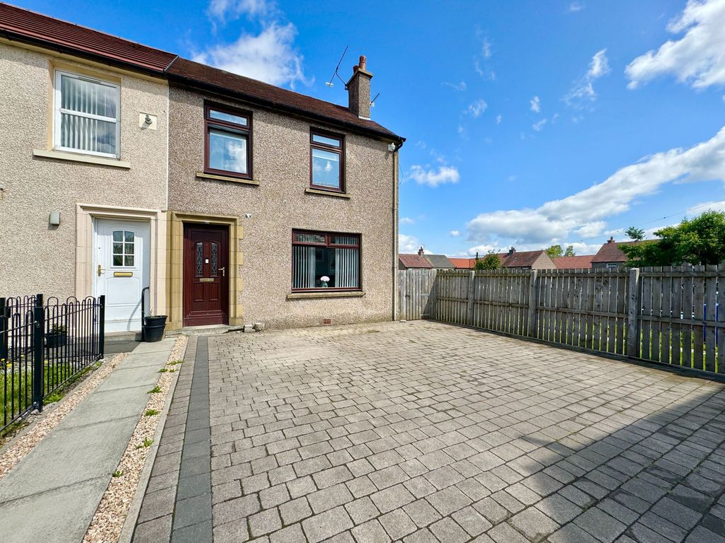 Property photo 1 of 25