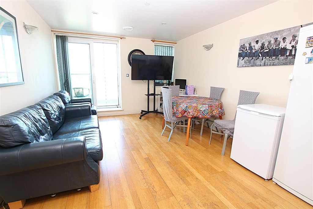 Property photo 3 of 9 Img_7362.Jpg