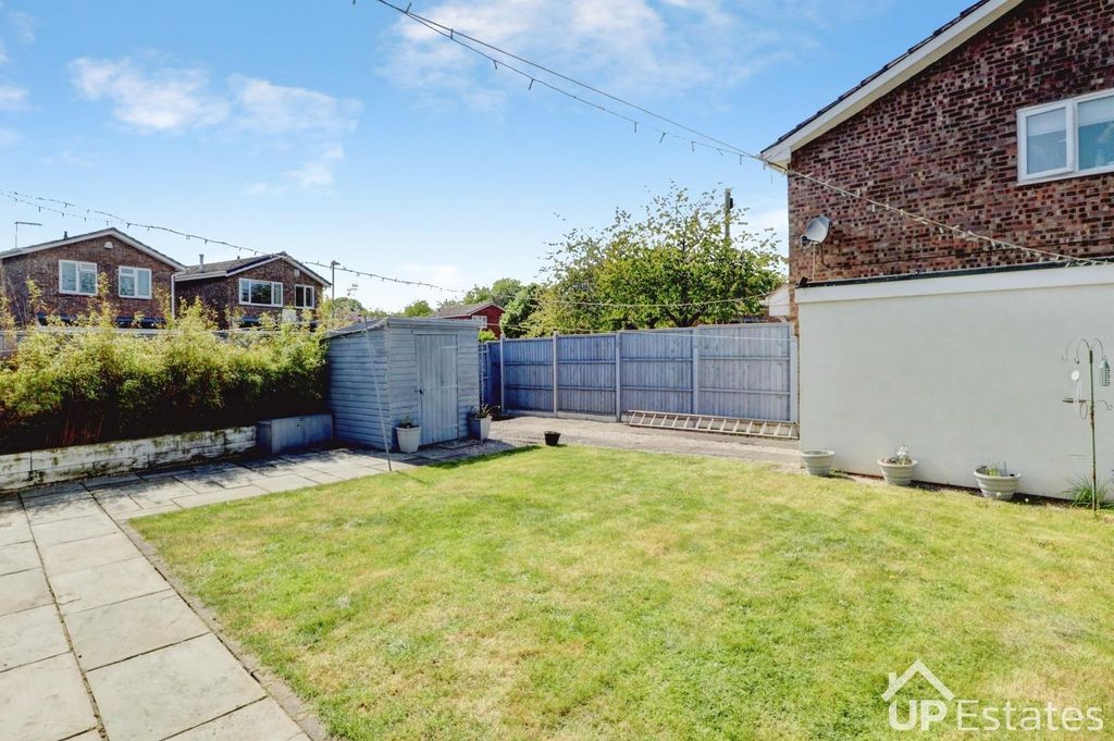 Property photo 2 of 17 Rear Garden