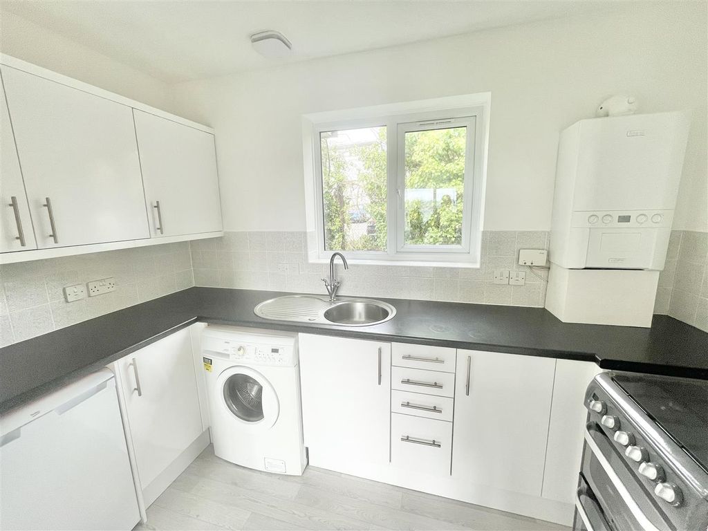 Property photo 2 of 6 Img_9942.Jpeg