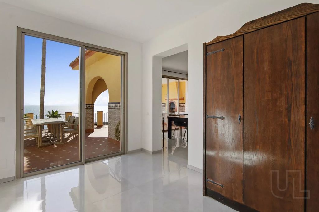 Property photo 3 of 30