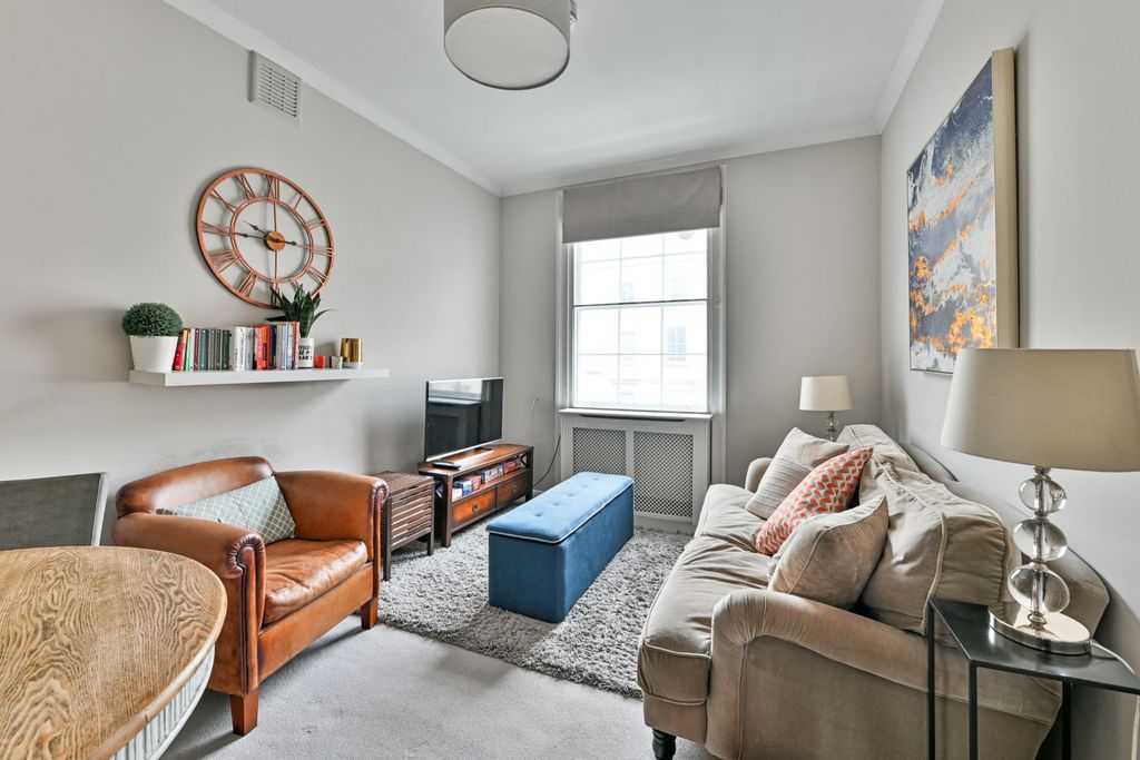 Property photo 1 of 9 Reception Room