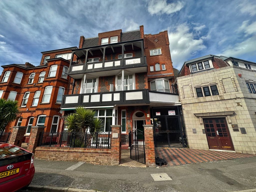 Property photo 1 of 7 Picture 1