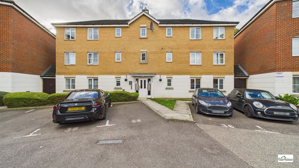 Property photo 1 of 11 Cam02085G0-Pr0209-Still015.Jpg