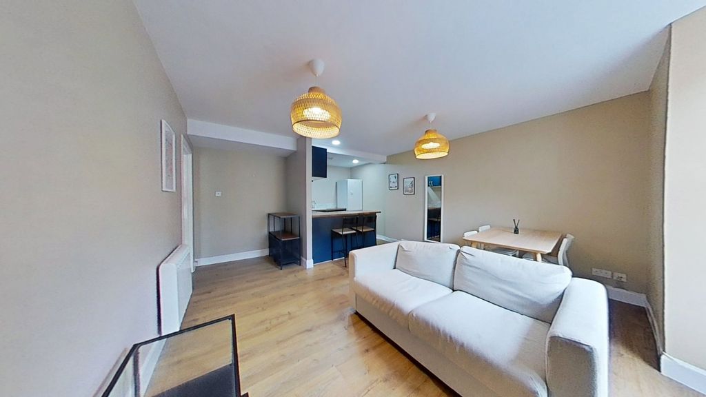 Property photo 3 of 11 Picture No. 04