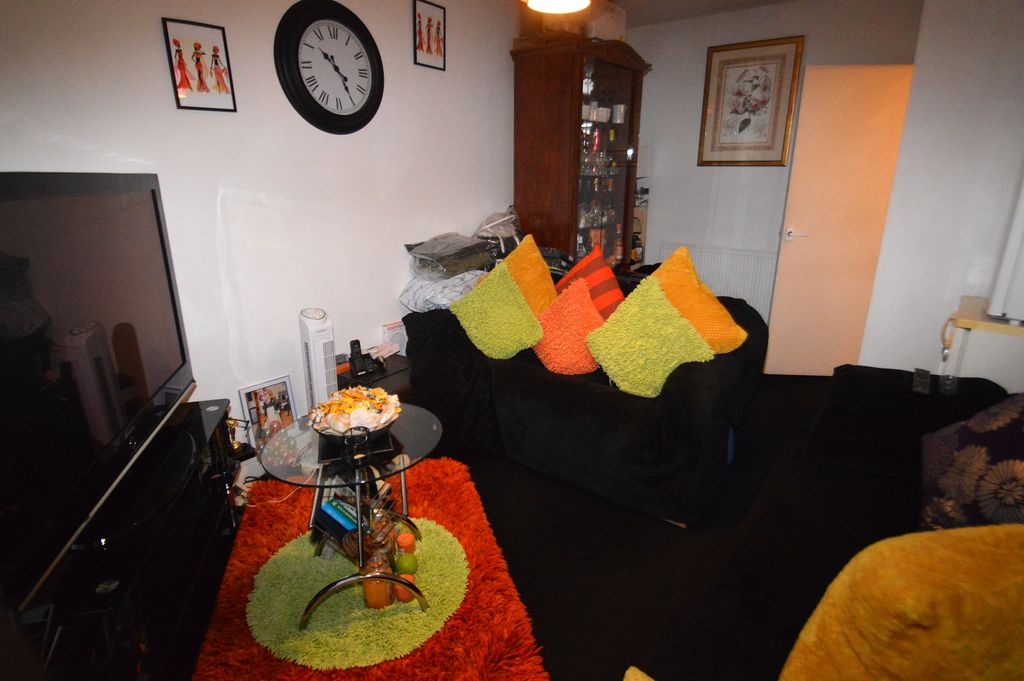 Property photo 3 of 6 Dsc_0913