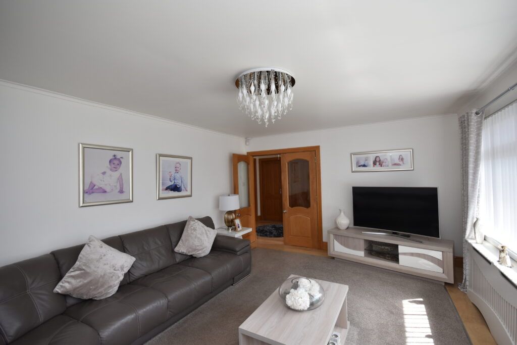 Property photo 3 of 30