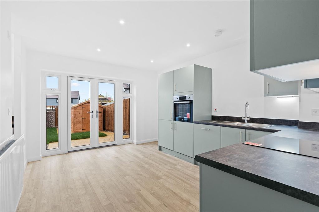 Property photo 1 of 28 The Shire T1 (24).Jpg