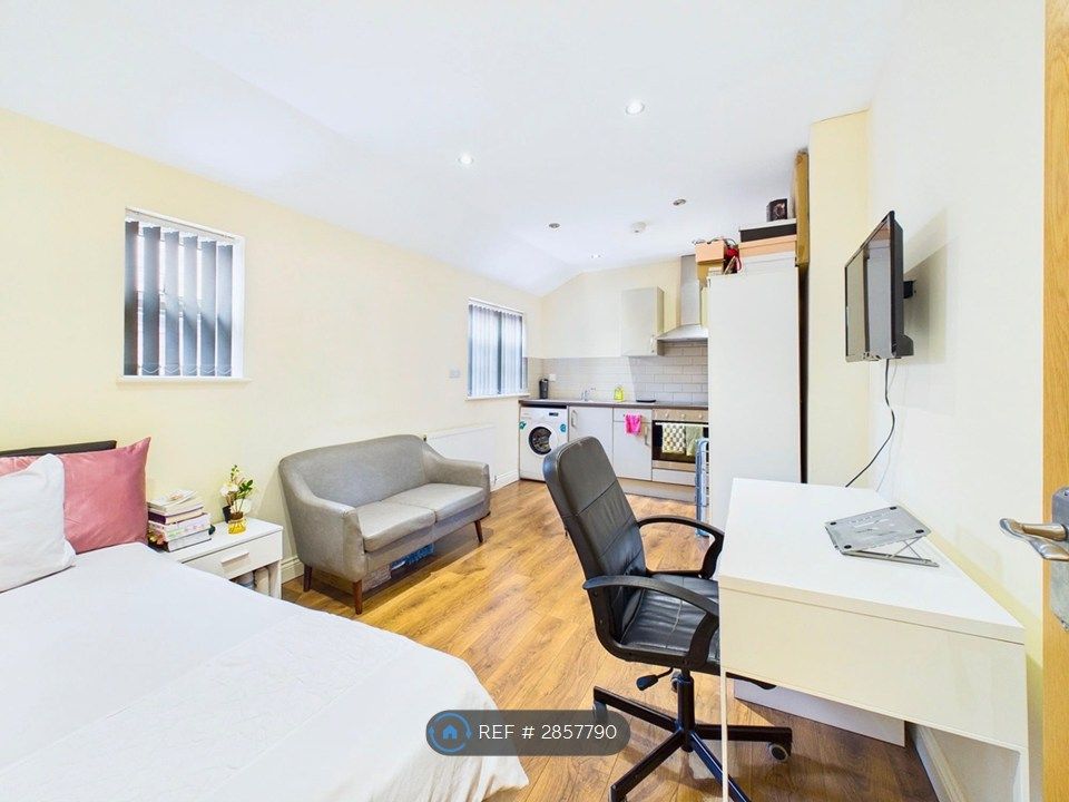 Property photo 1 of 4