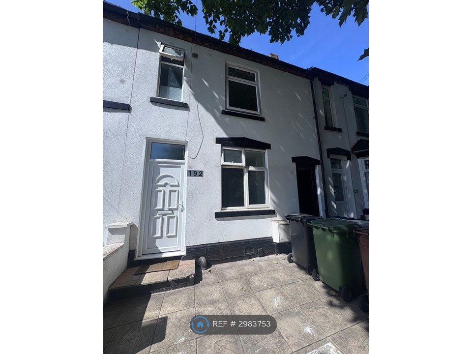 Property photo 2 of 25