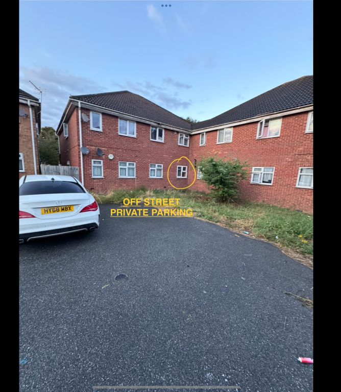 Additional image 6 of 2 bed flat for saleGoresbrook Road, Dagenham RM9