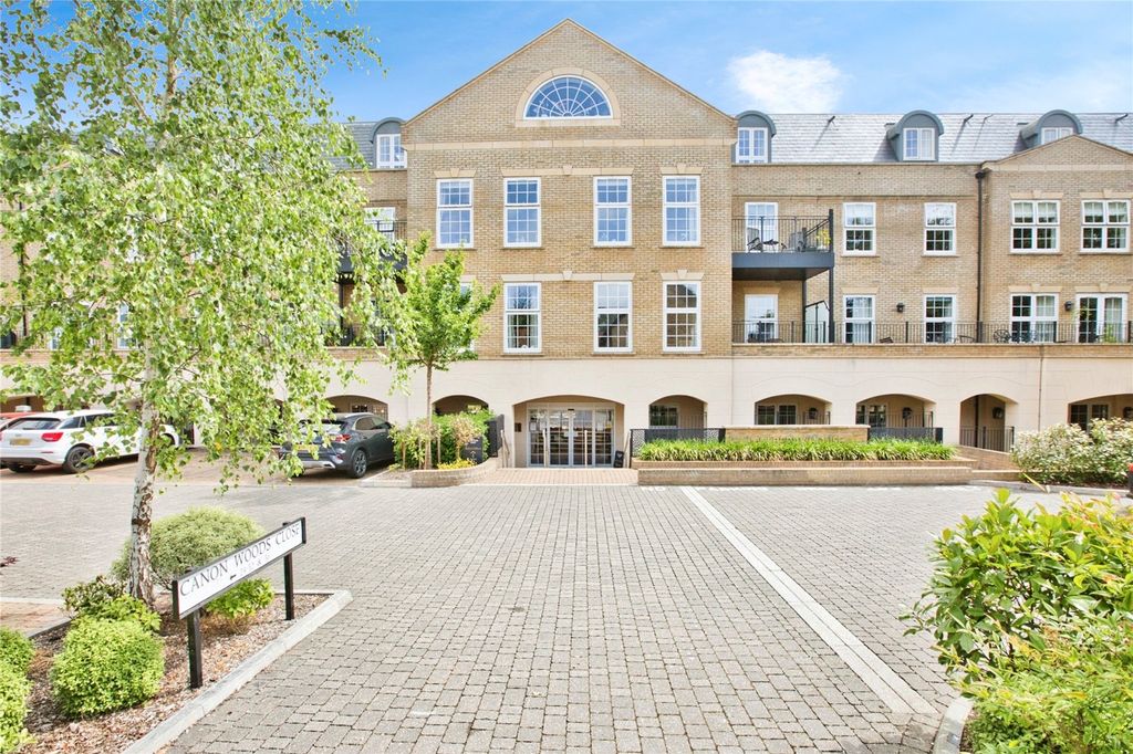 Property photo 1 of 14 Picture No. 05