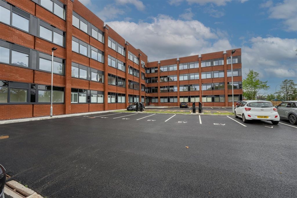 Property photo 2 of 11 Iie35Gd5Du-Ounum7Ugvdq.Jpg