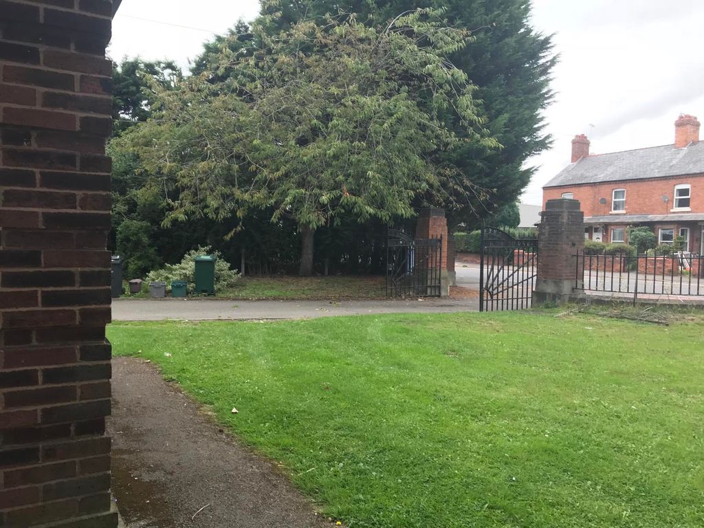 Property photo 2 of 2