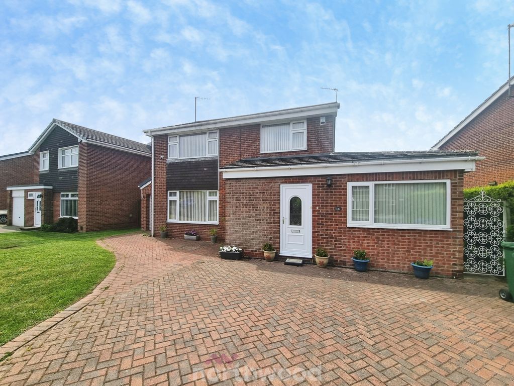 Property photo 1 of 36