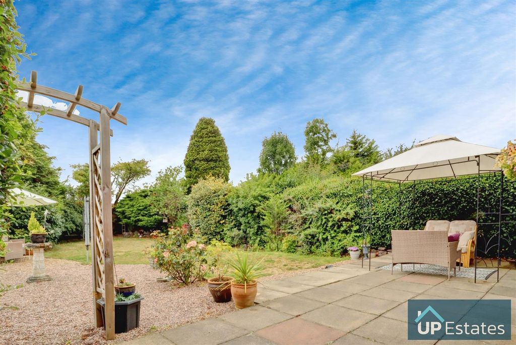 Property photo 3 of 18 Rear Garden