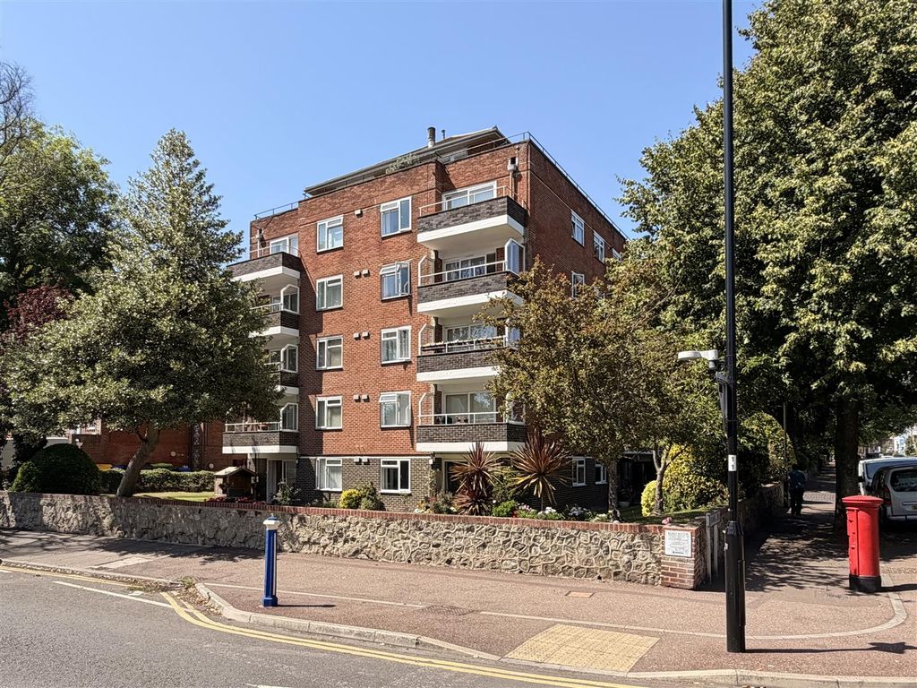 Property photo 1 of 18 Grange Court.Jpeg