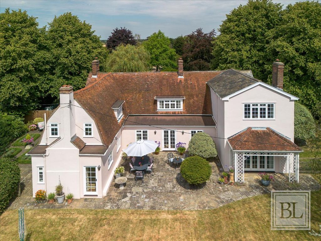 Property photo 2 of 37