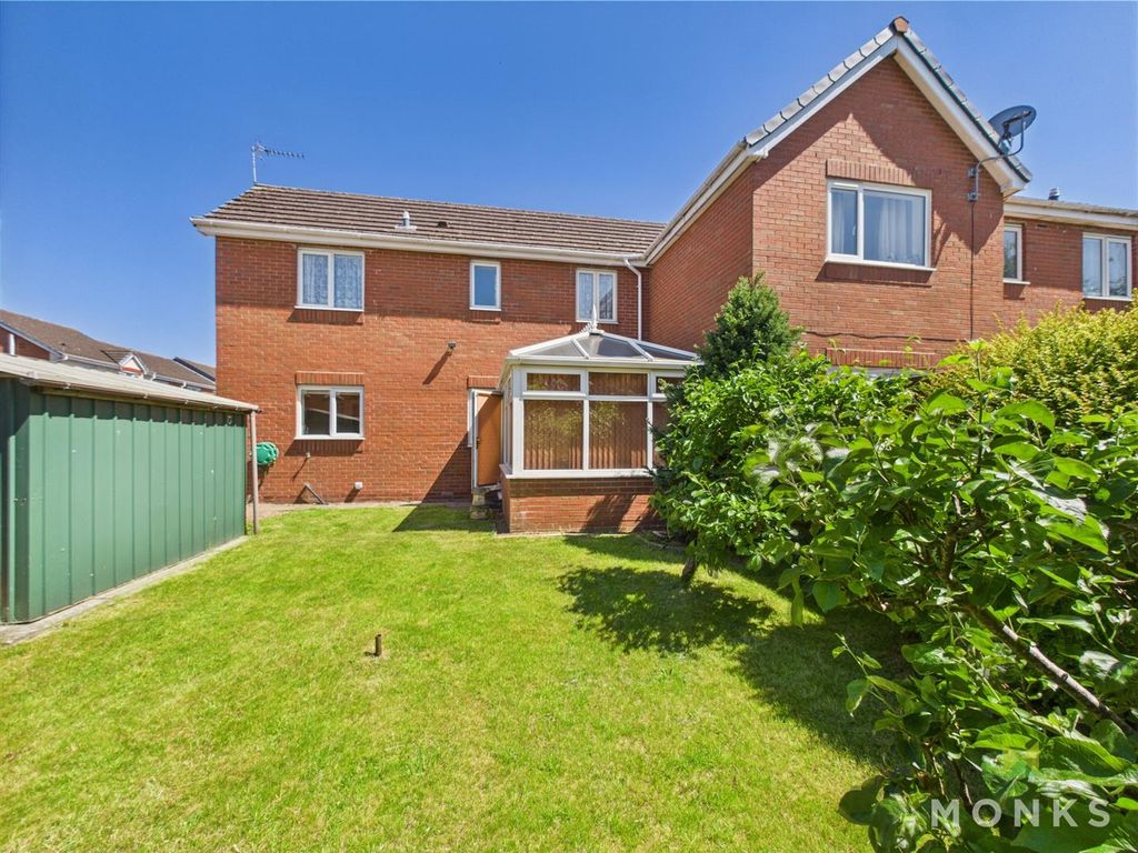 Property photo 2 of 10 Cam01348G0-Pr0673-Still009.Jpg