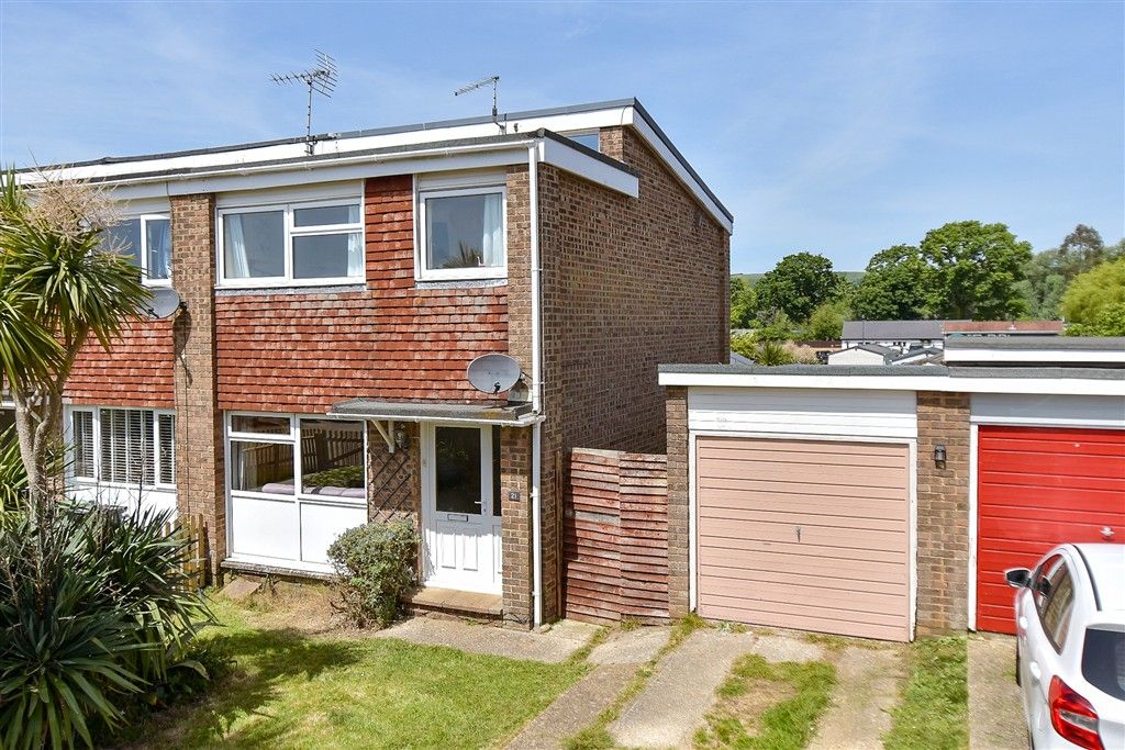 Property photo 1 of 15 External (Brochure)