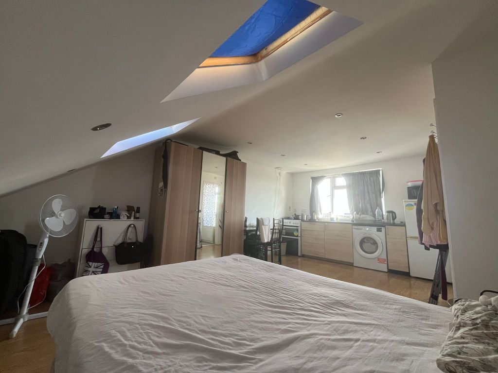 Property photo 1 of 5