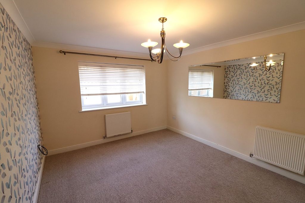 Property photo 3 of 21 Picture No. 22