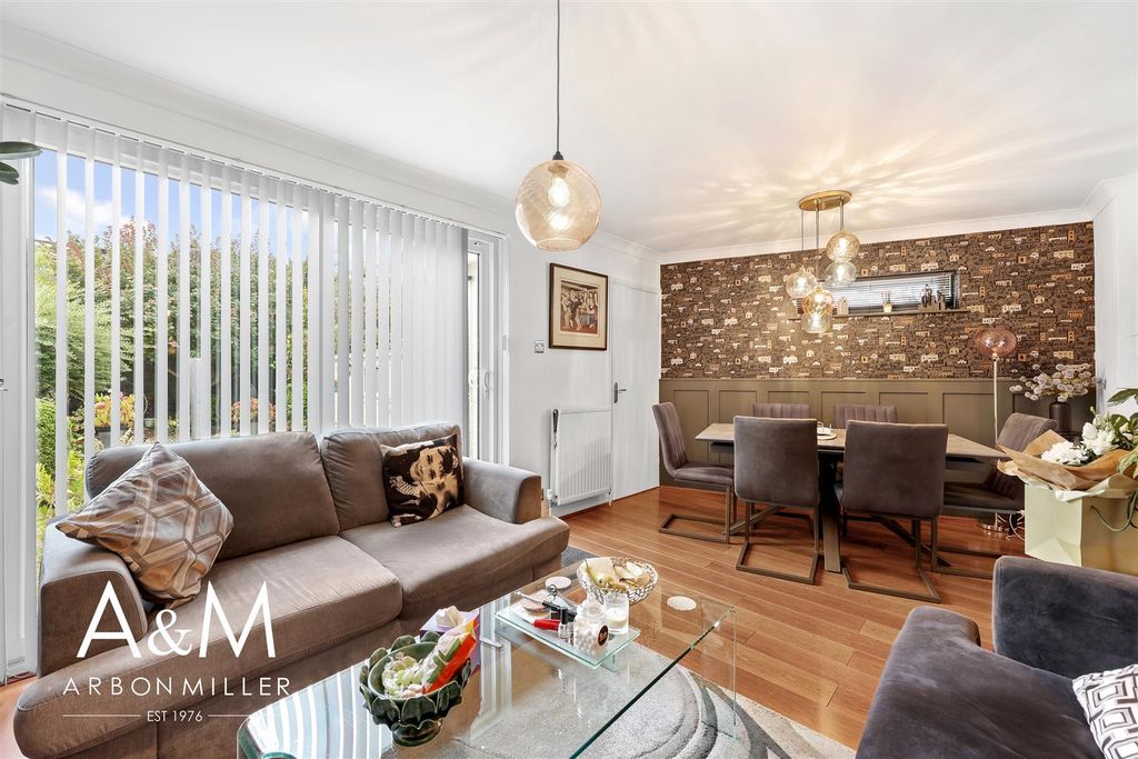 Property photo 3 of 30 4D4A6774.Jpg