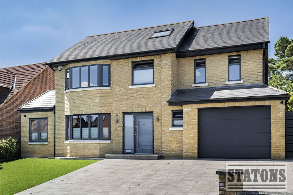 Property photo 1 of 19 Picture No. 42