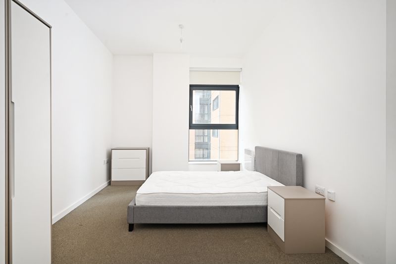 Property photo 1 of 15 Bedroom