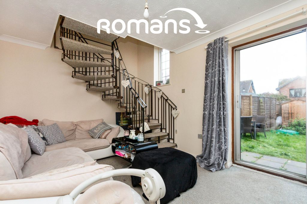 Property photo 2 of 11 Property Image