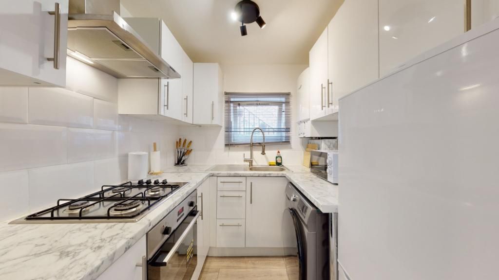 Property photo 3 of 9 66811A92-Fd3E-4121-Bdf9-c012Df88B145.Jpg