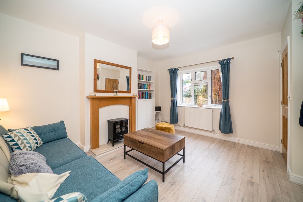 Property photo 2 of 19