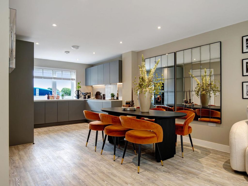 Property photo 3 of 11 Kingsley Park, The Olive, Dining