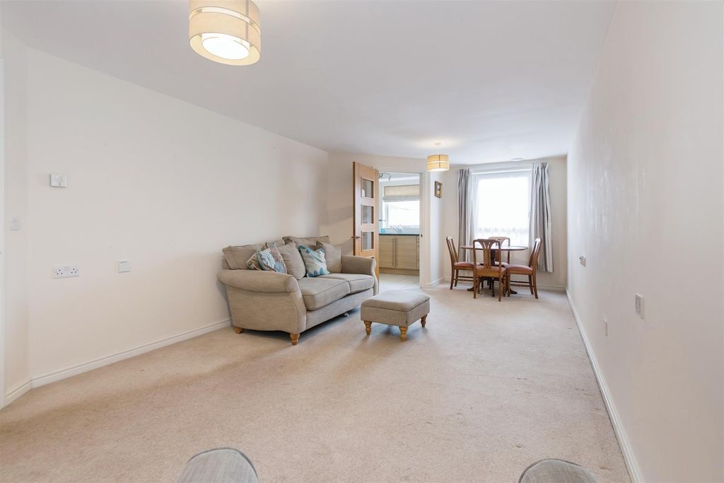 Property photo 2 of 22 6c3c4A31-d92B-ee11-9965-6045Bdf1Ea4d.Jpg