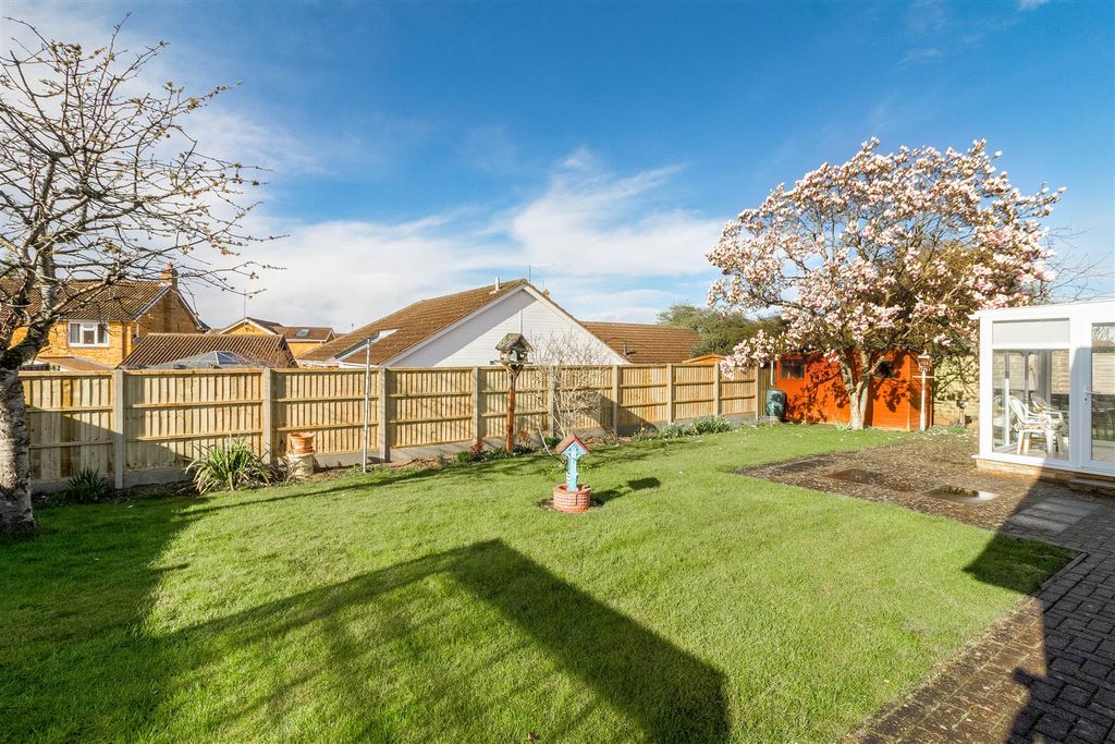 Property photo 3 of 19