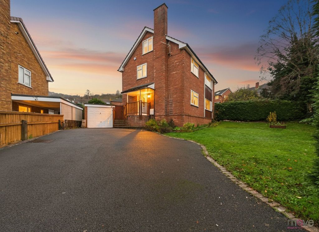 Property photo 1 of 24