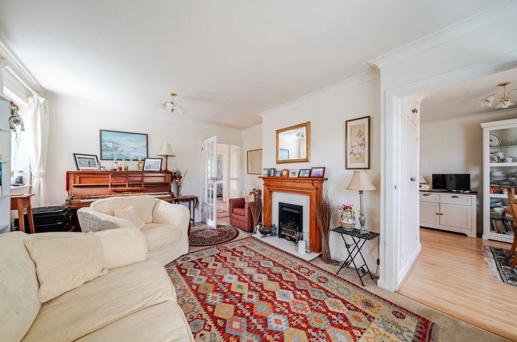 Property photo 2 of 14
