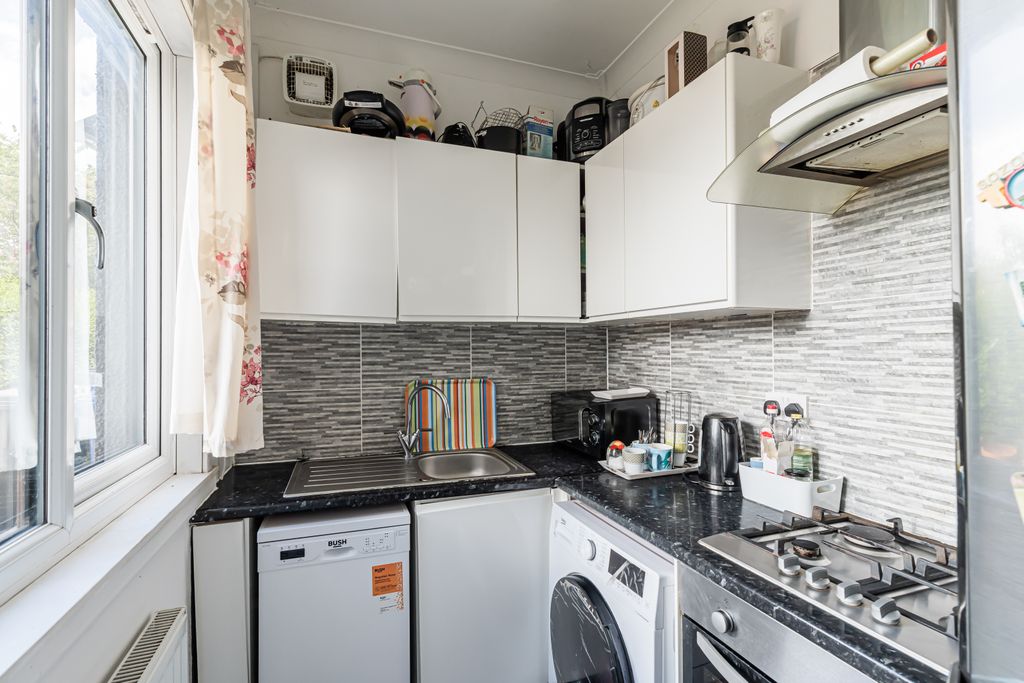Additional image 6 of 2 bed flat for sale7 Burghlee Terrace, Loanhead EH20