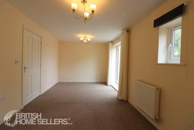 Property photo 2 of 16 Picture No. 05