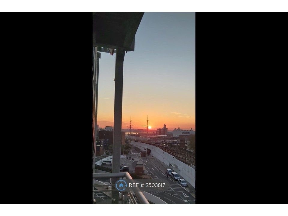 Property photo 3 of 10 Stunning Sunset