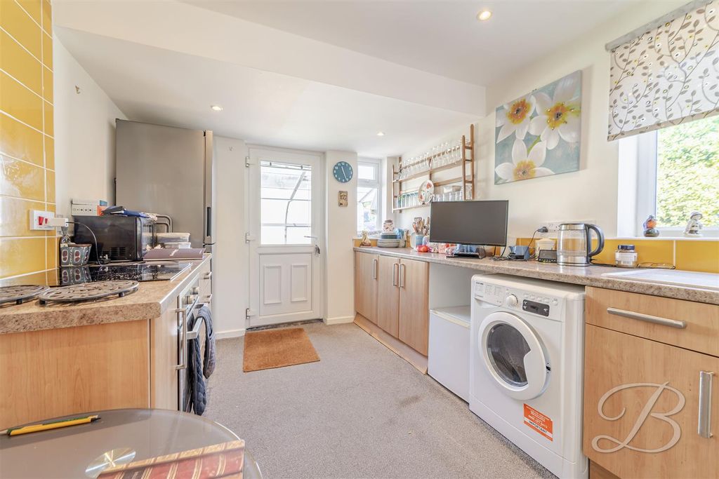 Property photo 2 of 19 Ccltd-21.Jpg