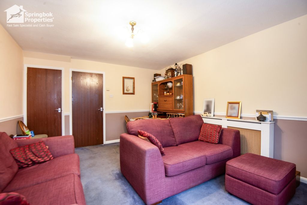 Property photo 3 of 11 Image 2