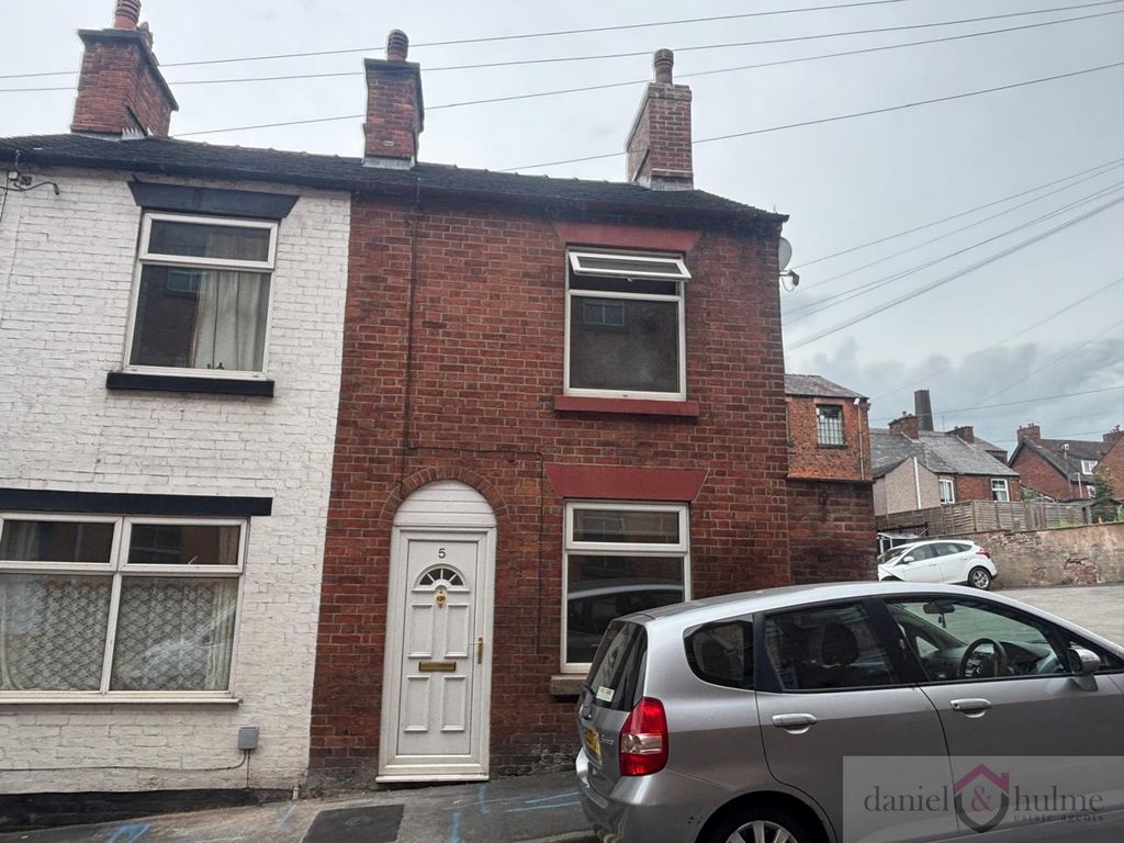 Property photo 1 of 11 1B545596-6Fa0-4743-Abf7-48F70212Aa93