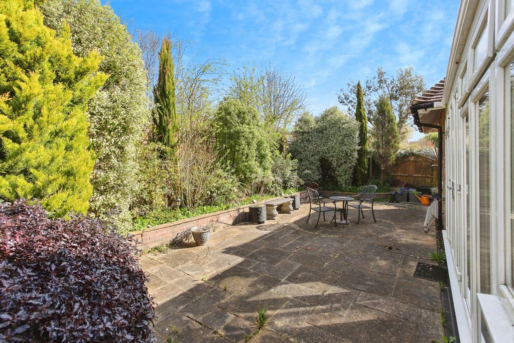Property photo 3 of 14 Photo