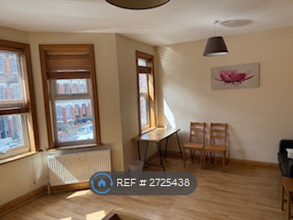 Property photo 2 of 6