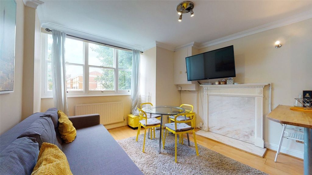 Property photo 3 of 17 Picture No. 05