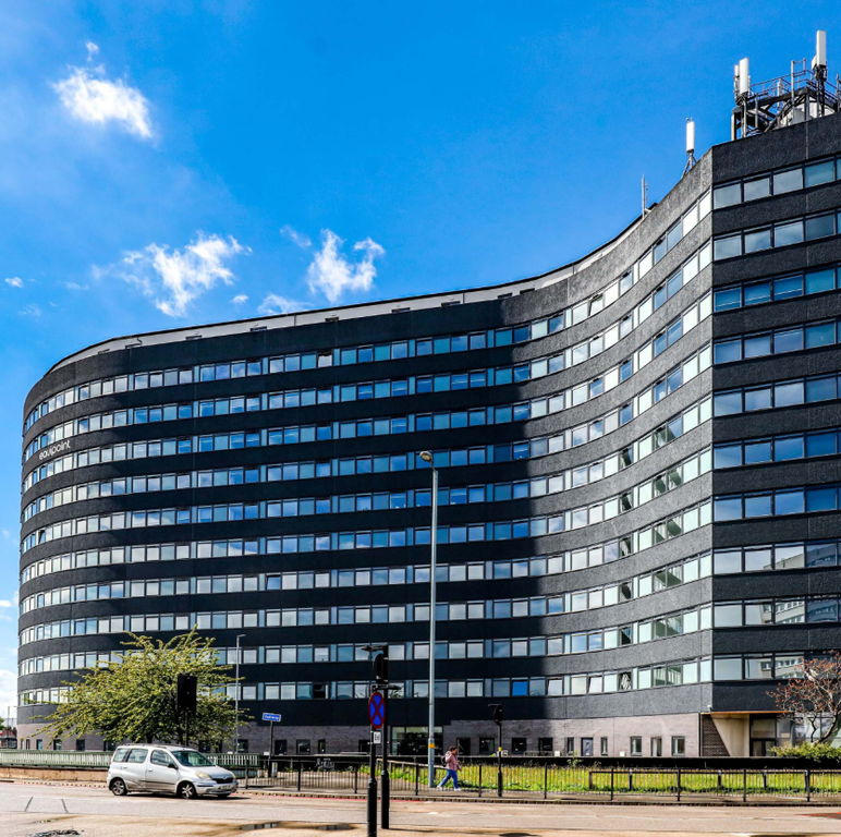 Property photo 1 of 8