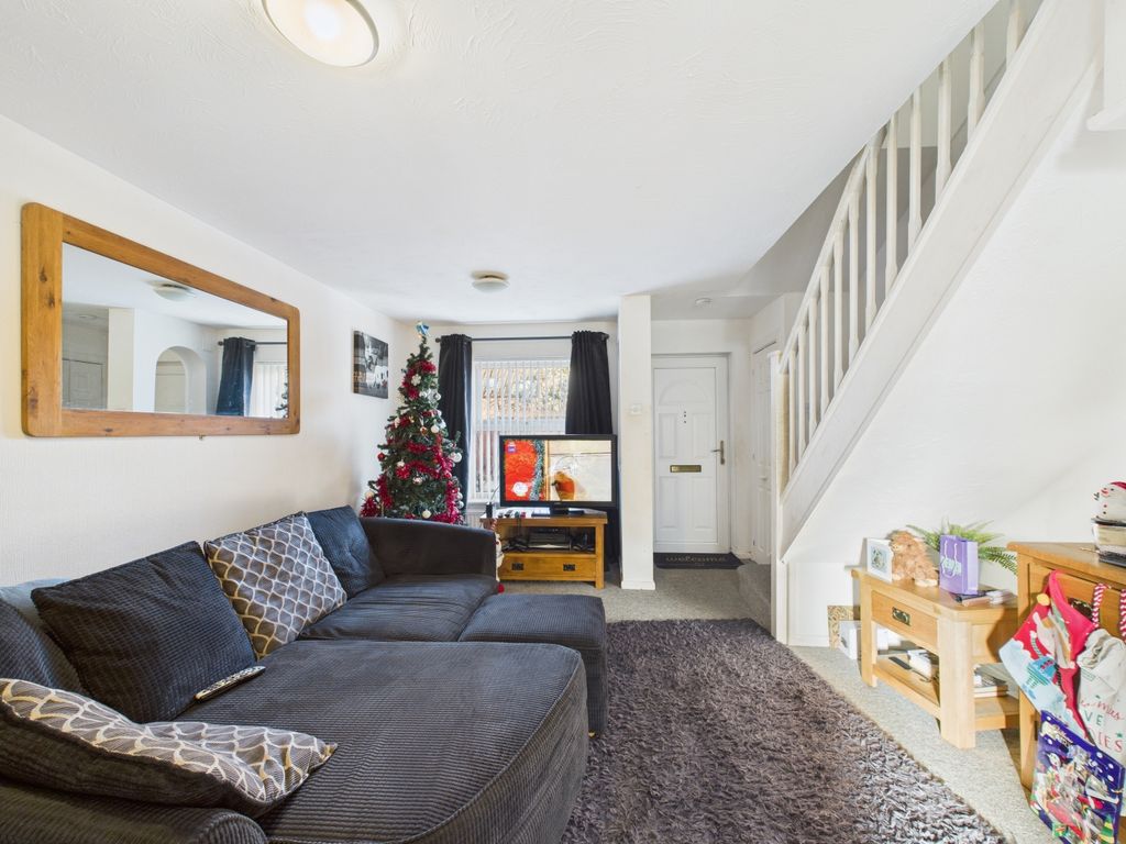 Property photo 2 of 17 Cam02023G0-Pr0186-Still017