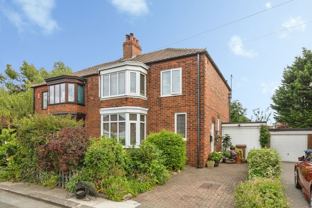 Property photo 1 of 17 Pbox-Img.Jpg