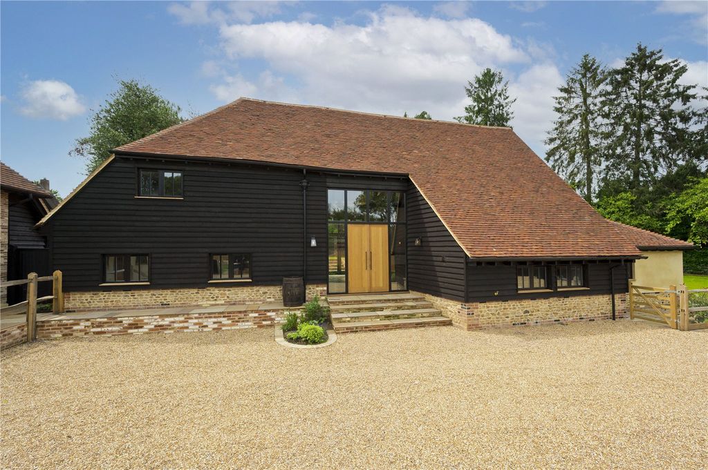 Property photo 1 of 17 Picture No. 02